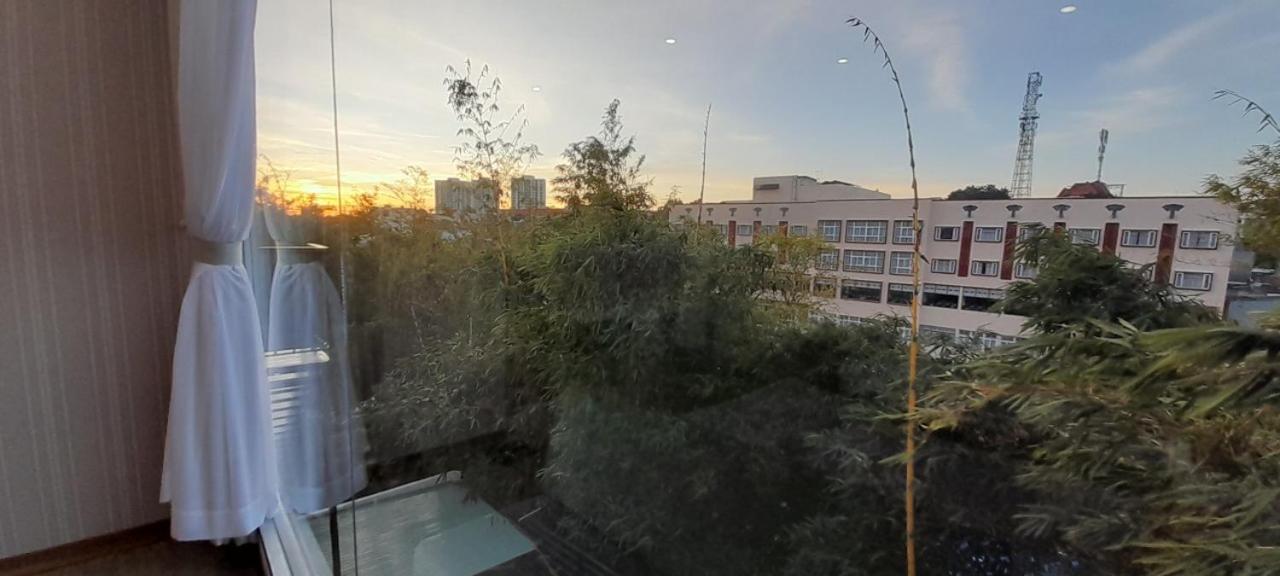 Doi Sao Homestay Buon Ma Thuot Bagian luar foto