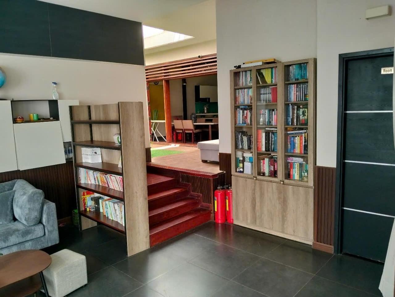 Doi Sao Homestay Buon Ma Thuot Bagian luar foto
