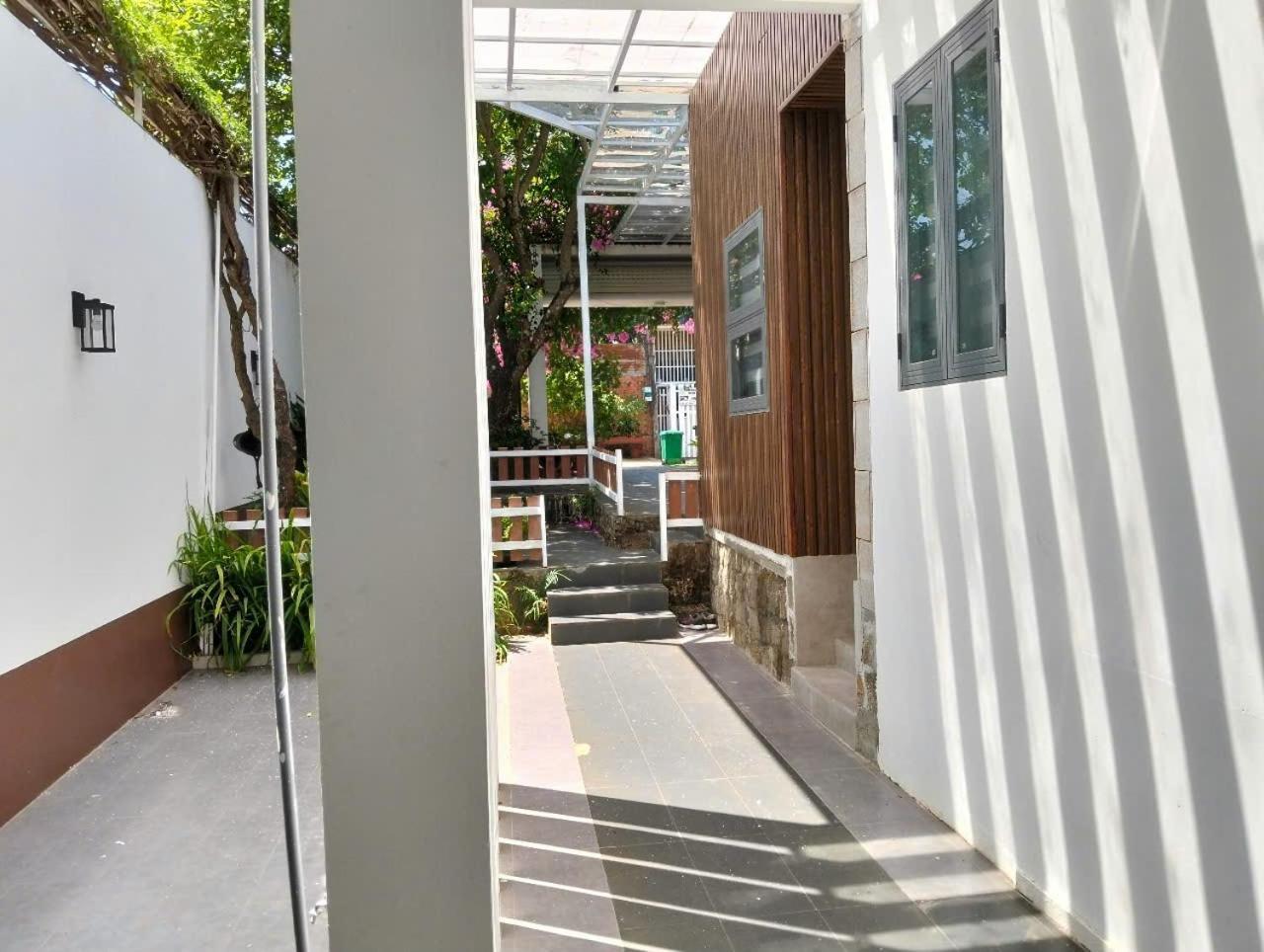 Doi Sao Homestay Buon Ma Thuot Bagian luar foto