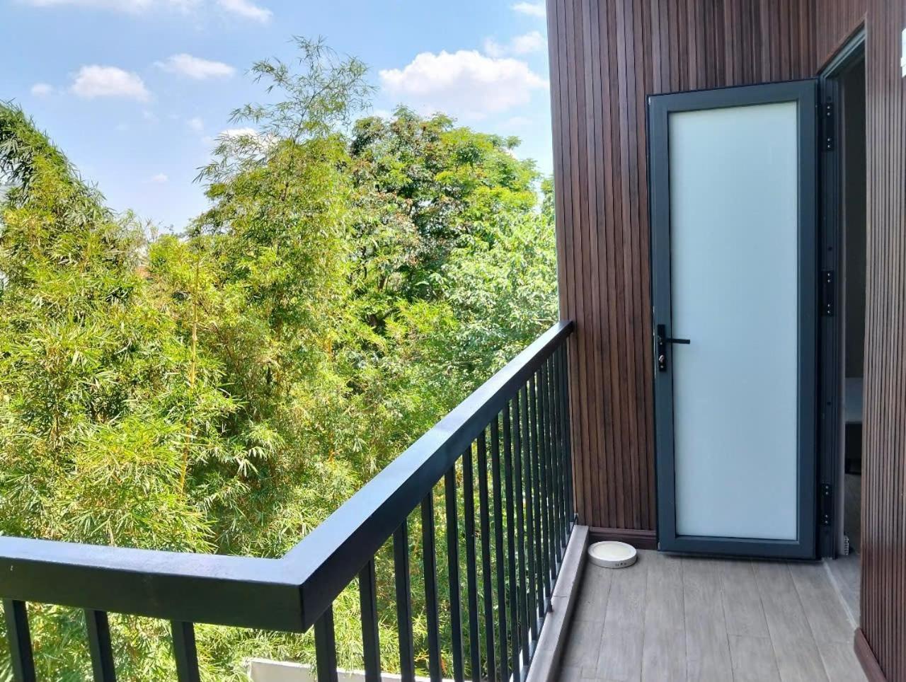 Doi Sao Homestay Buon Ma Thuot Bagian luar foto